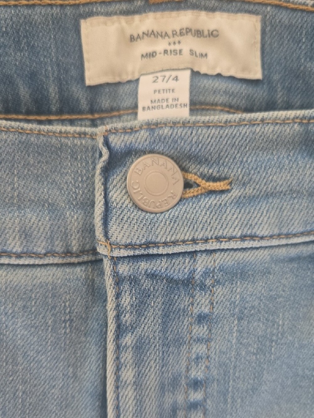 BANANA REPUBLIC Light Wash Slim Straight Petite 27/4 Jeans - Picture 3 of 4